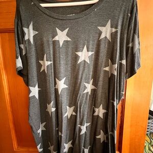 Gray Star Print Super Soft Torrid Top
